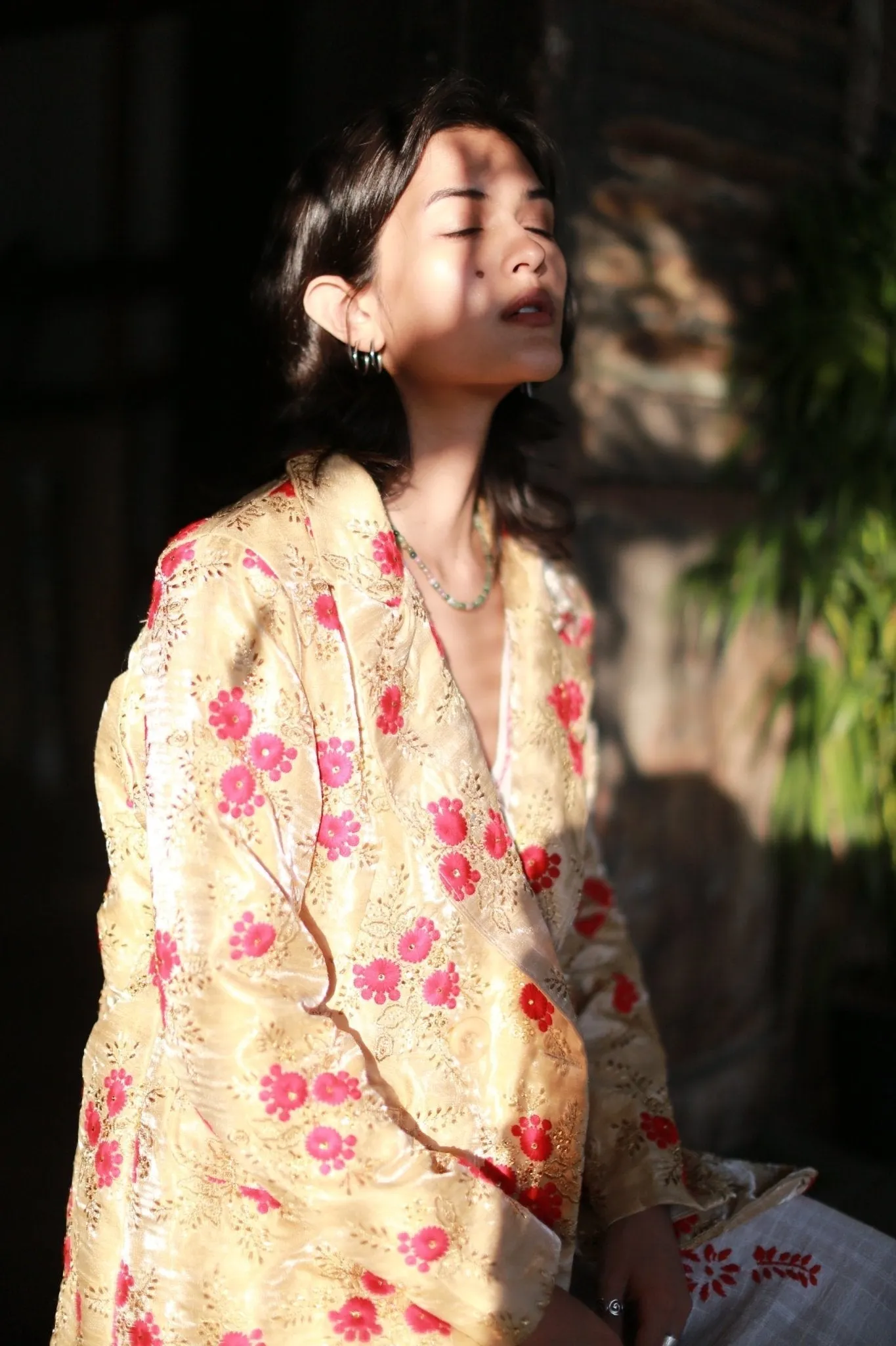 Chinese Flower Silk Embroidered Jacket Pia