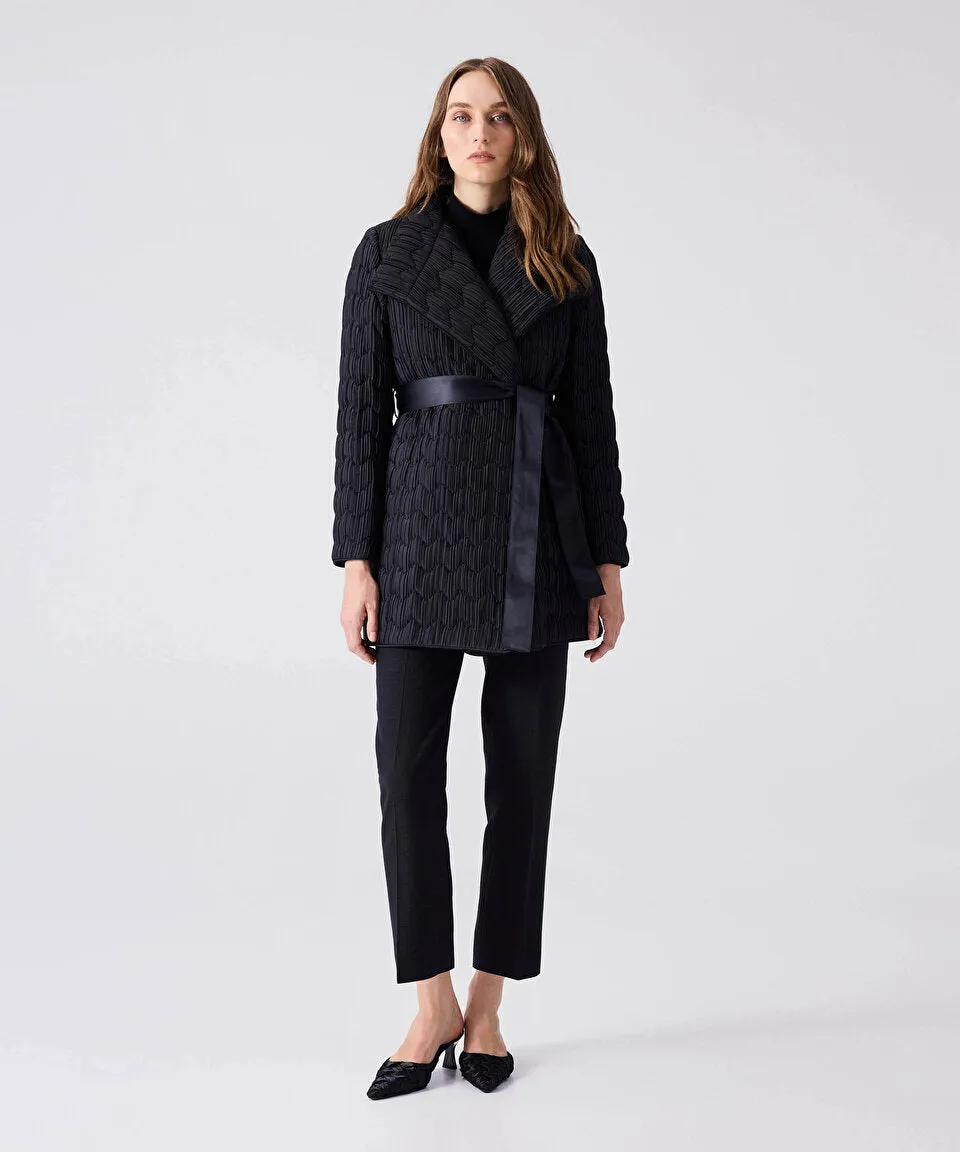 Machka Textured Top Coat Black