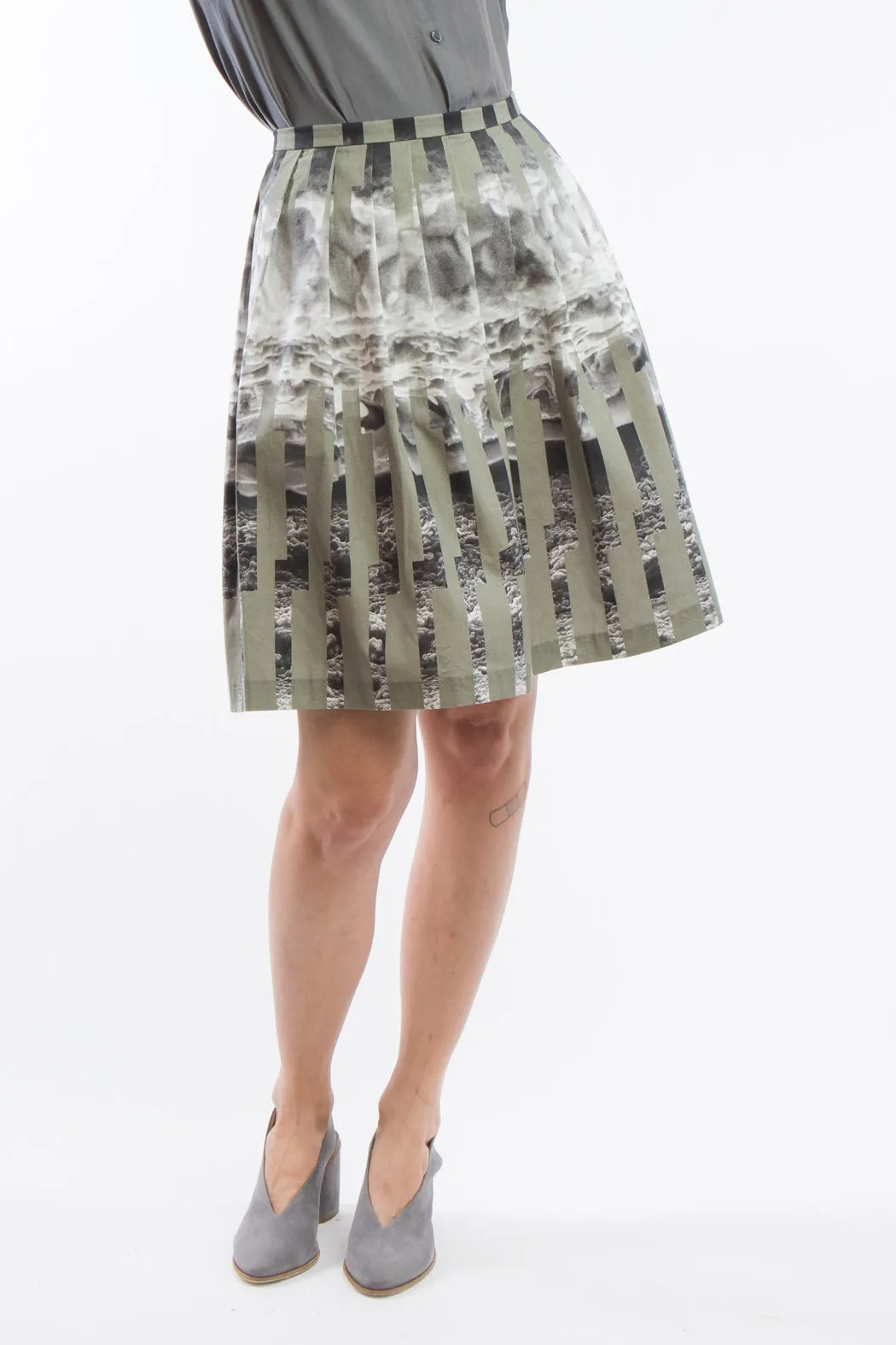 Pleated Skirt  Green Grey Ice  Print